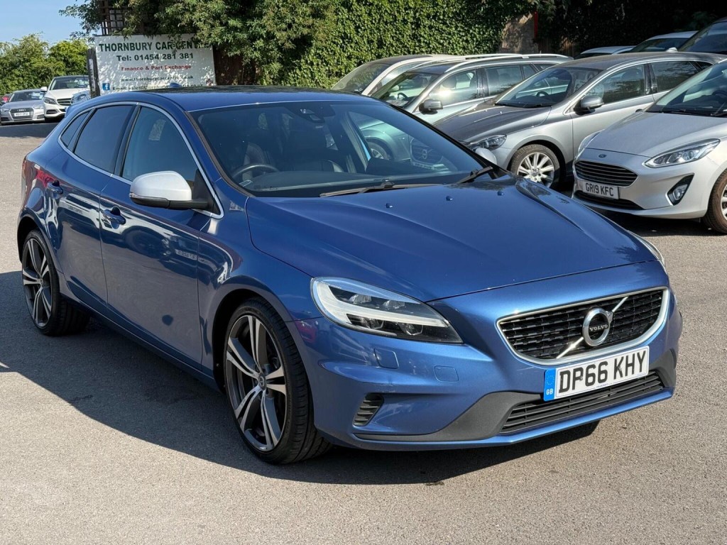2016 Volvo V40